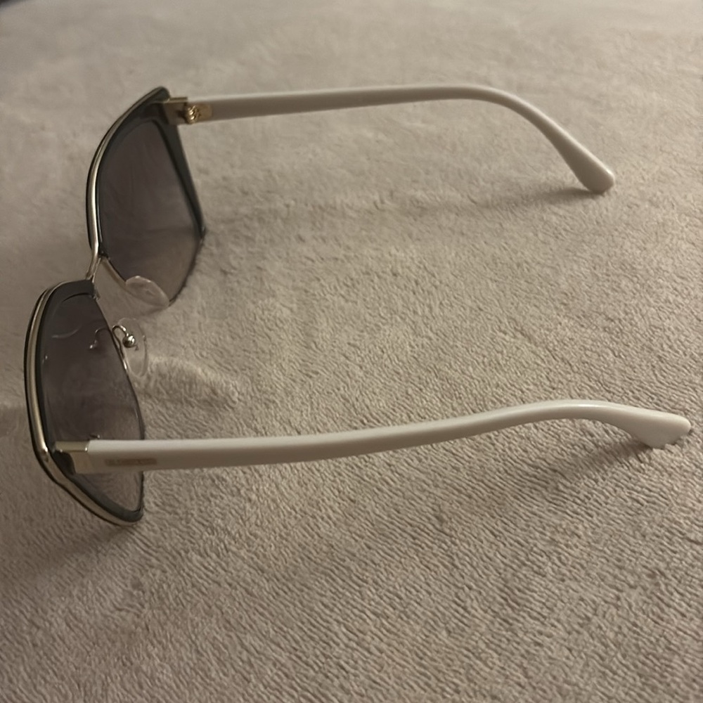Prada Black Cat-Eye Sunglasses - Picture 3 of 11